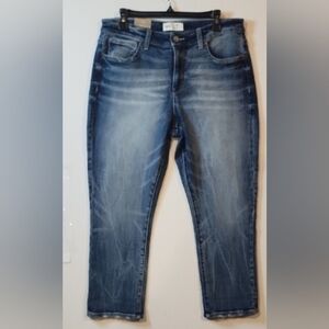 BKE Gabby Curvy High Rise Cropped Jeans NWT Size 30